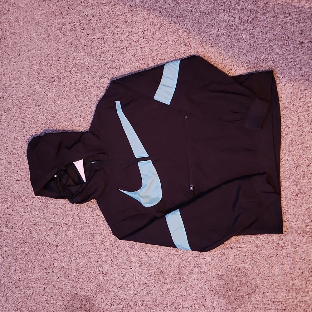 Nike 1/2 zip jacket Youth Large